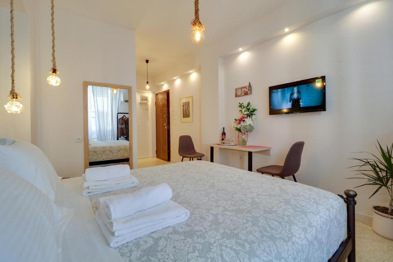Stylish, Comfy Suite In The Heart Of Athens Exterior photo